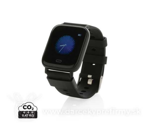 Fitness hodinky z RCS recyklovaného TPU