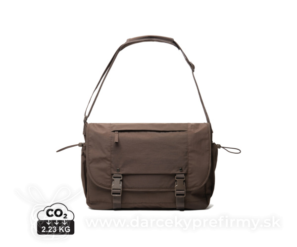 KENTO URBAN RCS recyklovaný nylonový 15,6-palcový messenger