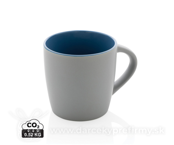 Keramický hrnček s farebným vnútrom