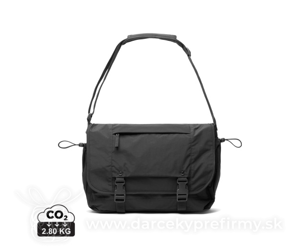 KENTO URBAN RCS recyklovaný nylonový 15,6-palcový messenger